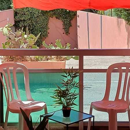 Studio Meuble Bord De Mer Bormes-les-Mimosas Extérieur photo