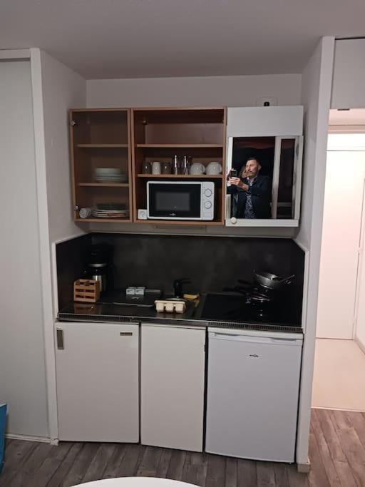 Studio Meuble Bord De Mer Bormes-les-Mimosas Extérieur photo